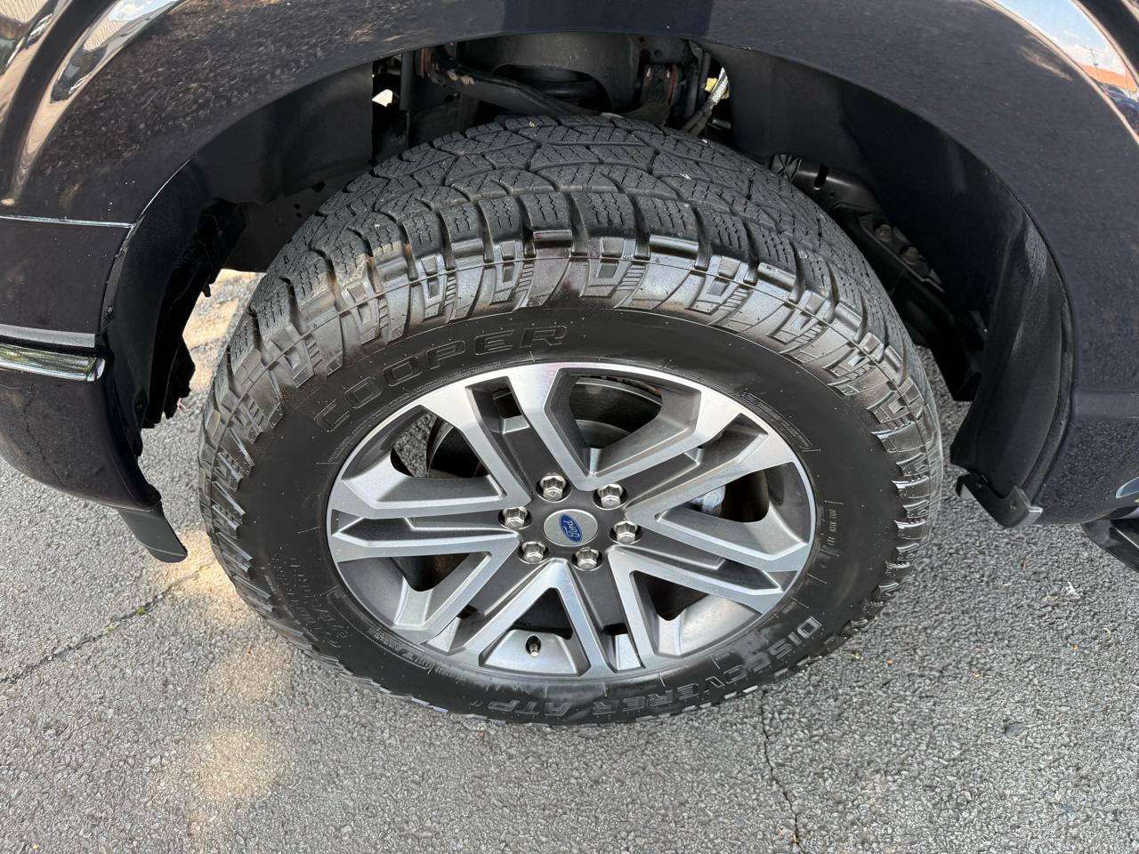 Ford F-150  2021