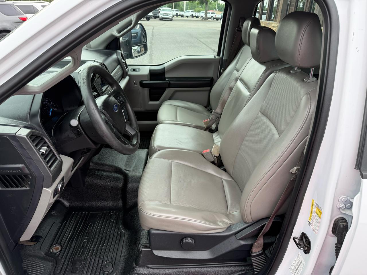 Ford F-250 SD XL Crew Cab Long Bed 2WD 2017
