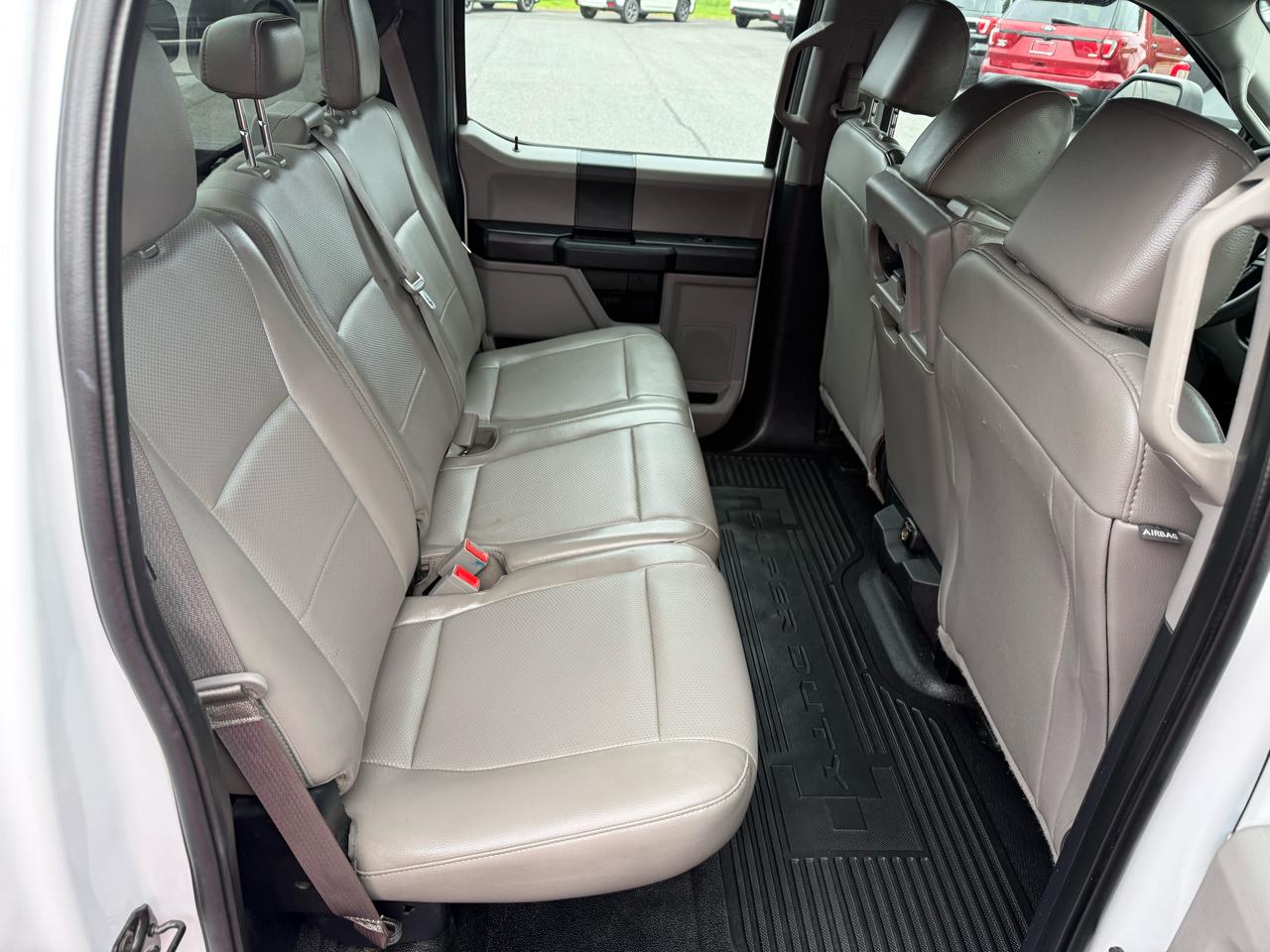 Ford F-250 SD XL Crew Cab Long Bed 2WD 2017