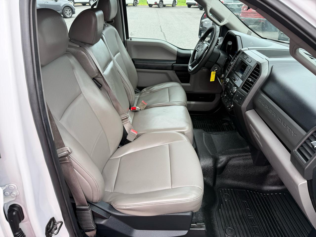 Ford F-250 SD XL Crew Cab Long Bed 2WD 2017