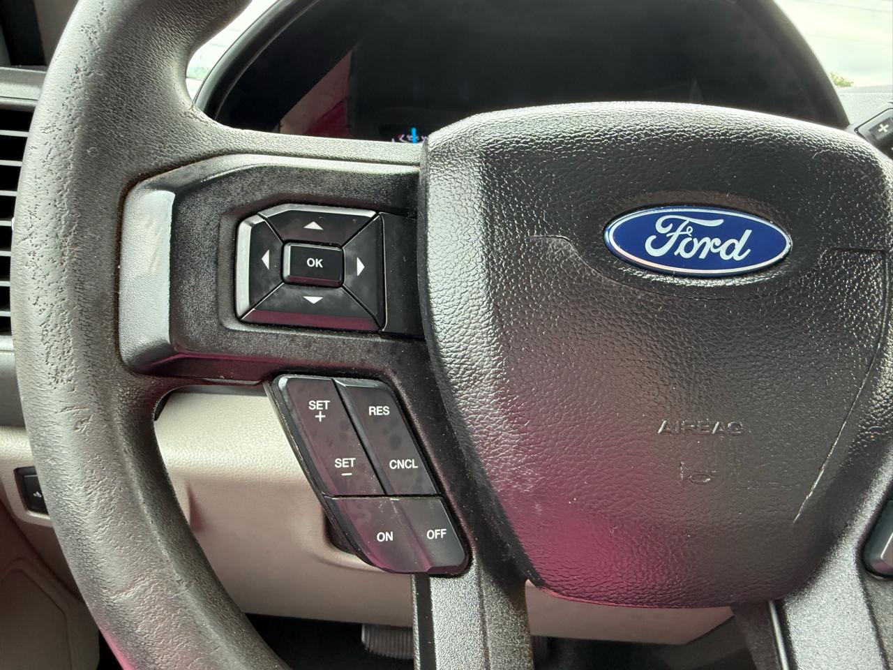 Ford F-250 SD XL Crew Cab Long Bed 2WD 2017