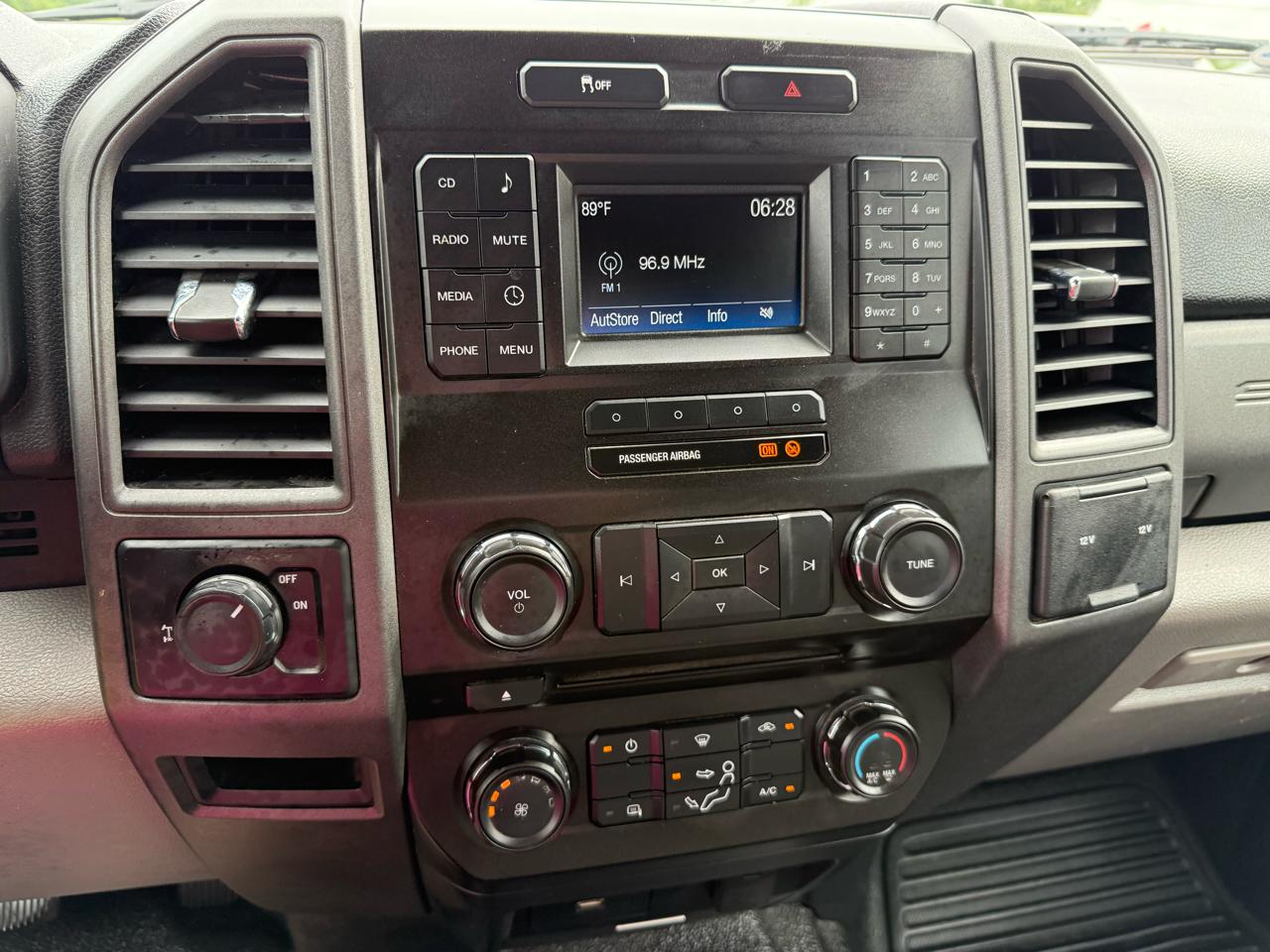 Ford F-250 SD XL Crew Cab Long Bed 2WD 2017
