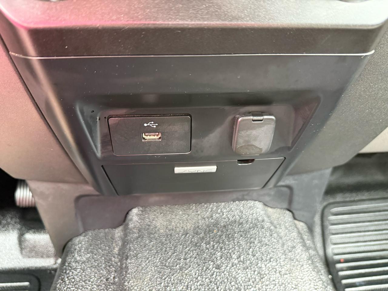 Ford F-250 SD XL Crew Cab Long Bed 2WD 2017