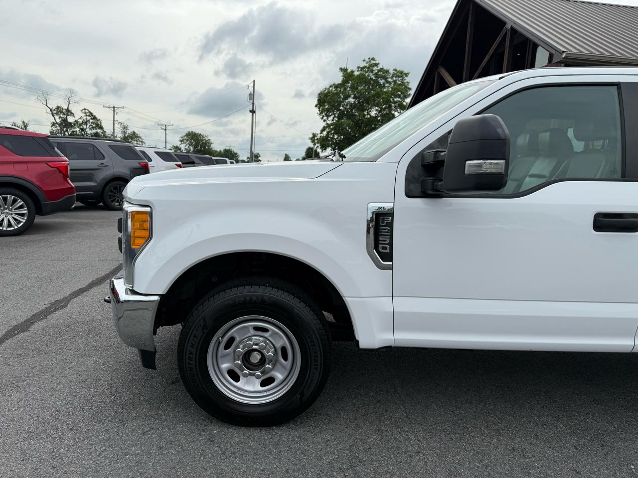 Ford F-250 SD XL Crew Cab Long Bed 2WD 2017
