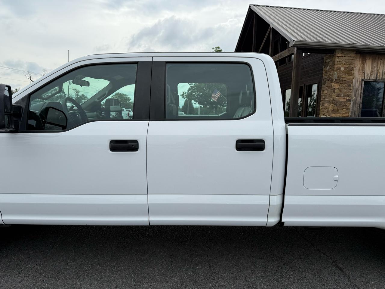 Ford F-250 SD XL Crew Cab Long Bed 2WD 2017