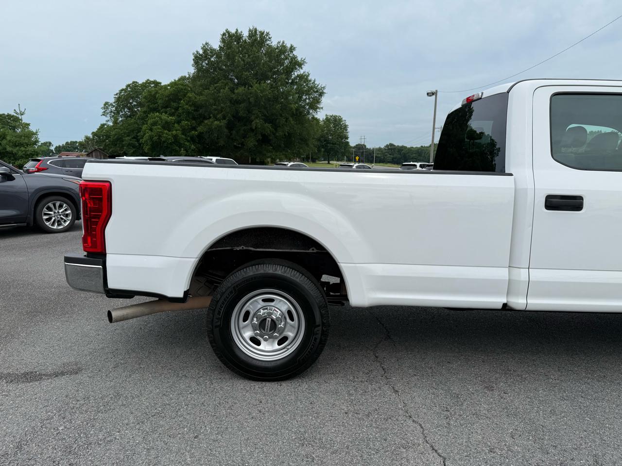 Ford F-250 SD XL Crew Cab Long Bed 2WD 2017