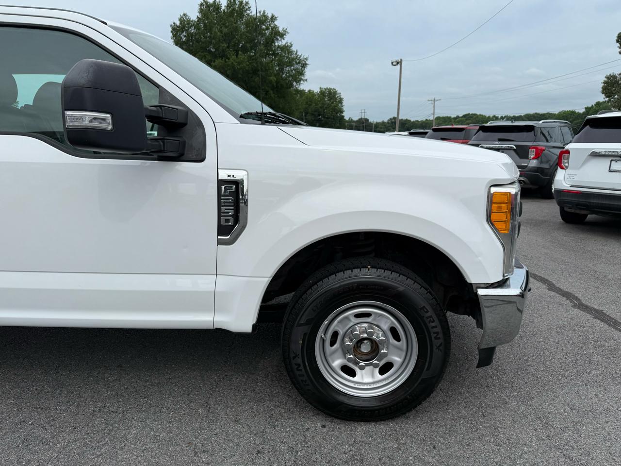 Ford F-250 SD XL Crew Cab Long Bed 2WD 2017