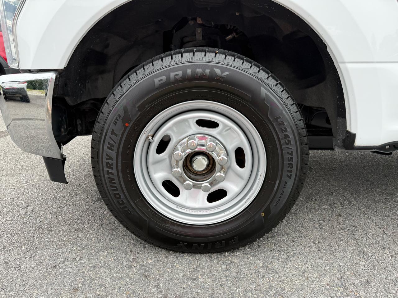 Ford F-250 SD XL Crew Cab Long Bed 2WD 2017