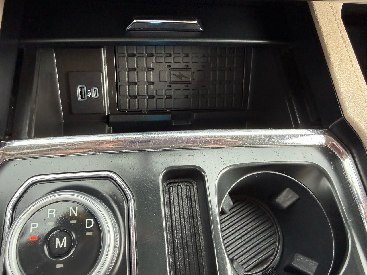 Ford Expedition XLT 4WD 2023