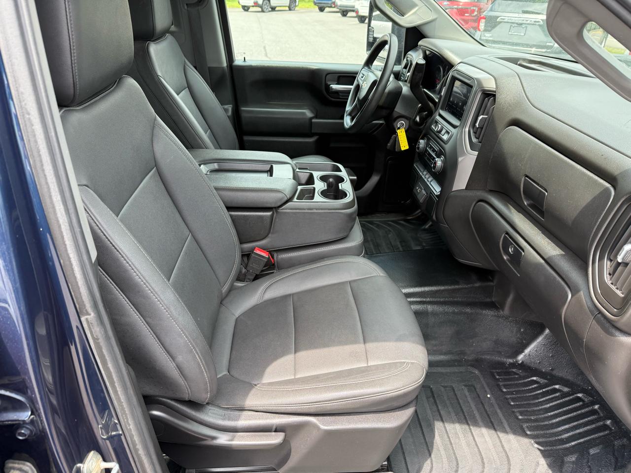 Chevrolet Silverado 2500HD Work Truck Double Cab 4WD 2022