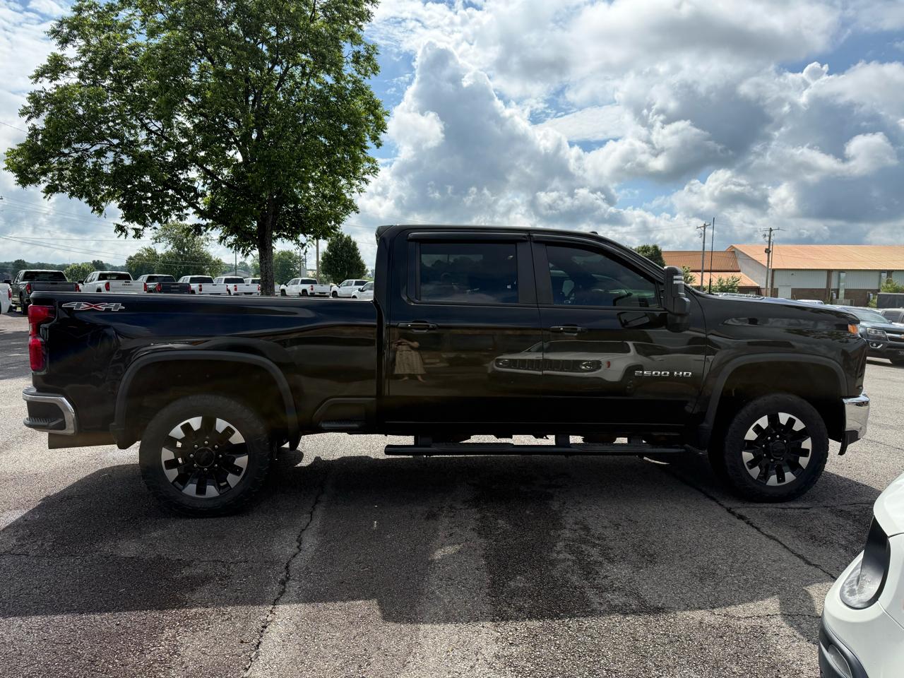 Chevrolet Silverado 2500HD LT Crew Cab 4WD 2020
