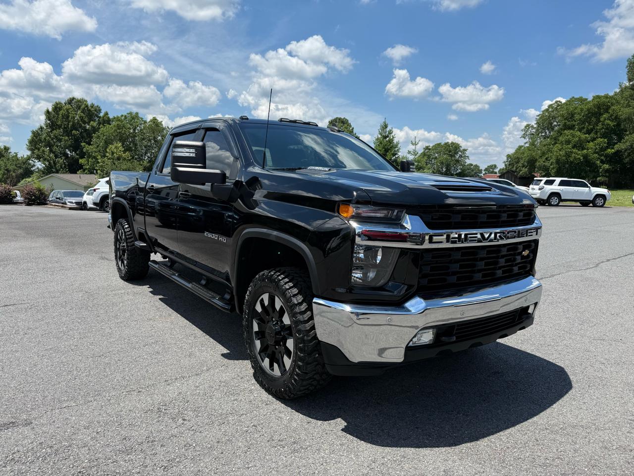 Chevrolet Silverado 2500HD LT Crew Cab 4WD 2020