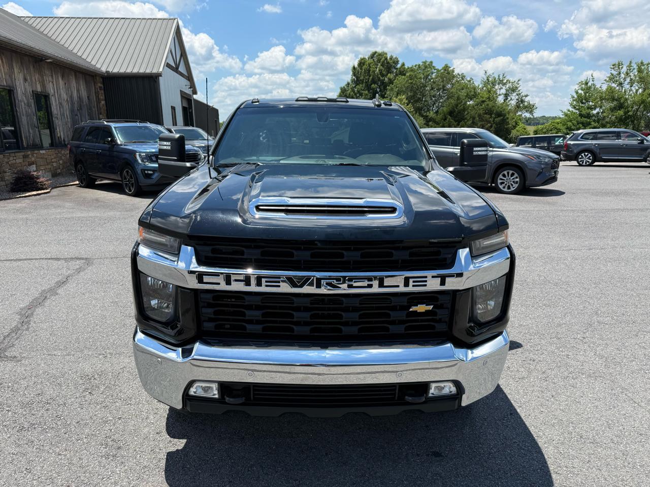 Chevrolet Silverado 2500HD LT Crew Cab 4WD 2020