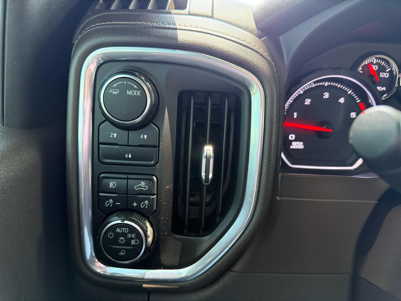 Chevrolet Silverado 2500HD LT Crew Cab 4WD 2020