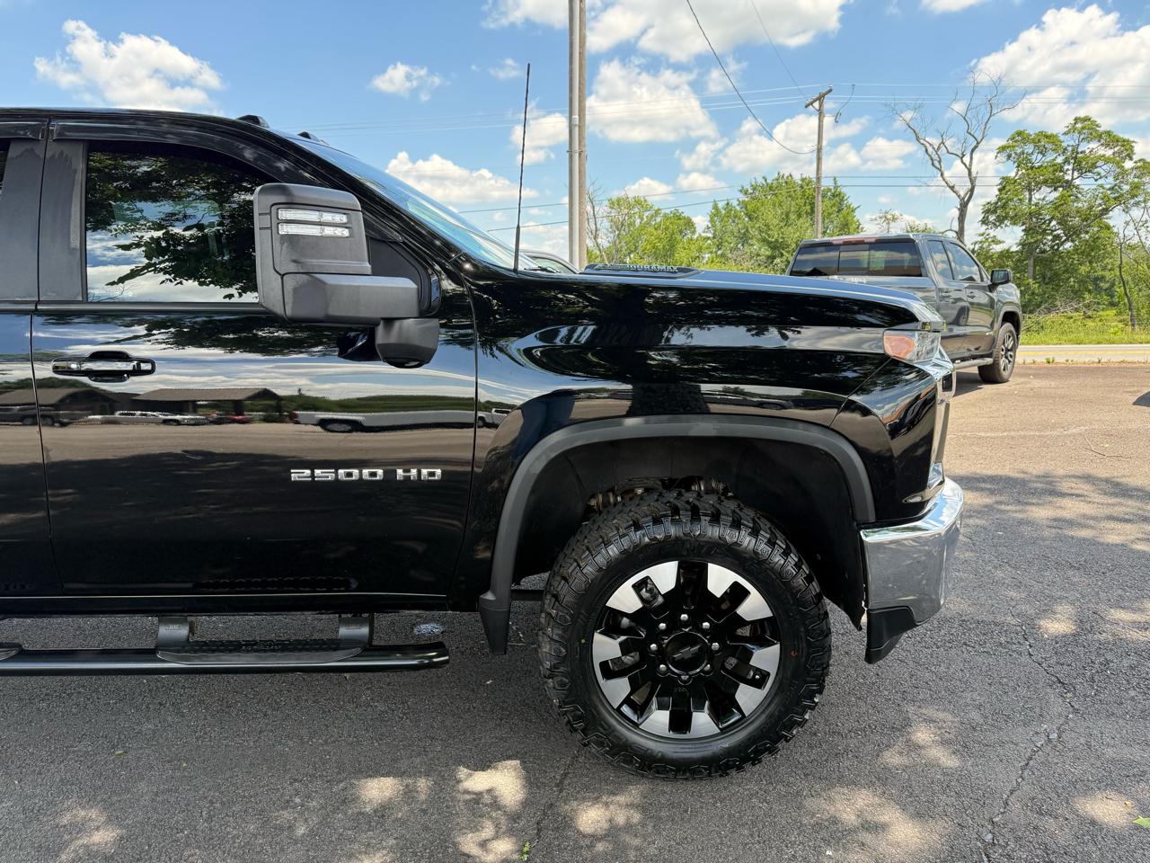 Chevrolet Silverado 2500HD LT Crew Cab 4WD 2020