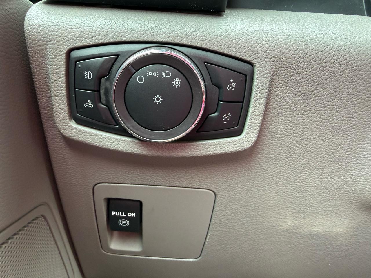 Ford F-150  2019