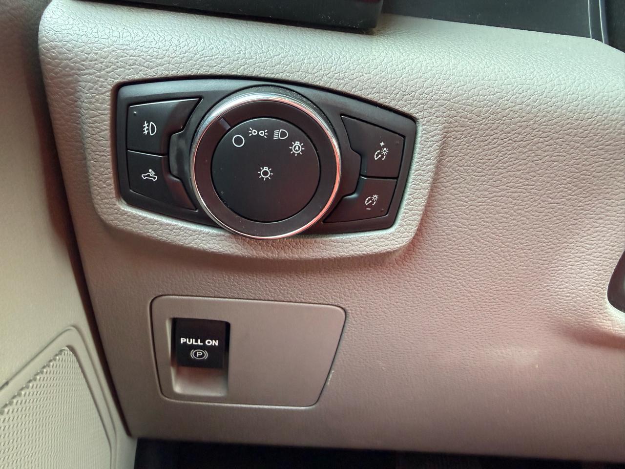 Ford F-150  2019