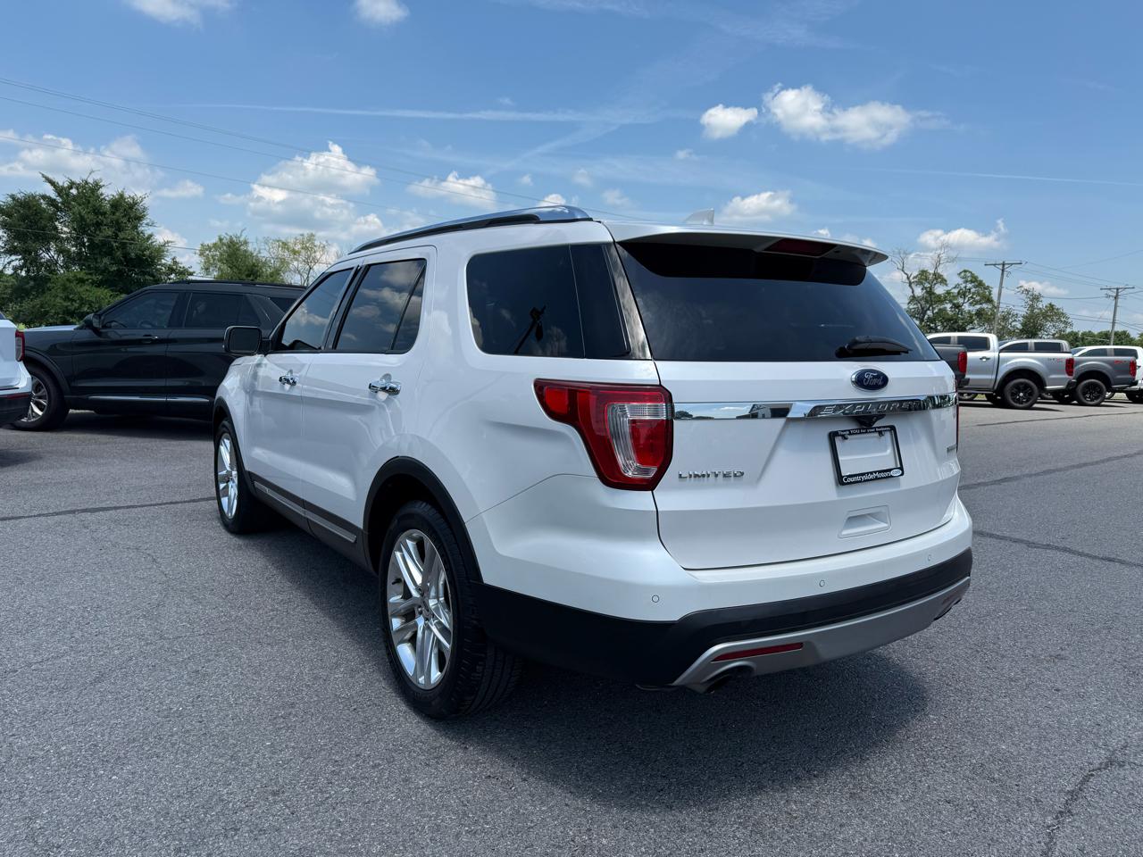 Ford Explorer Limited FWD 2017