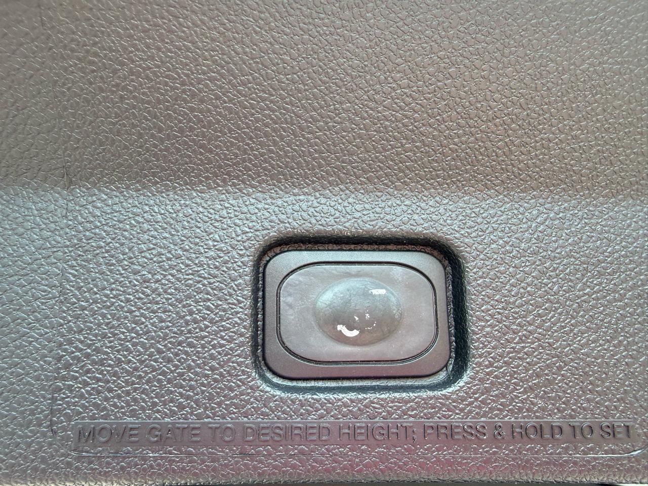 Ford Explorer Limited FWD 2017
