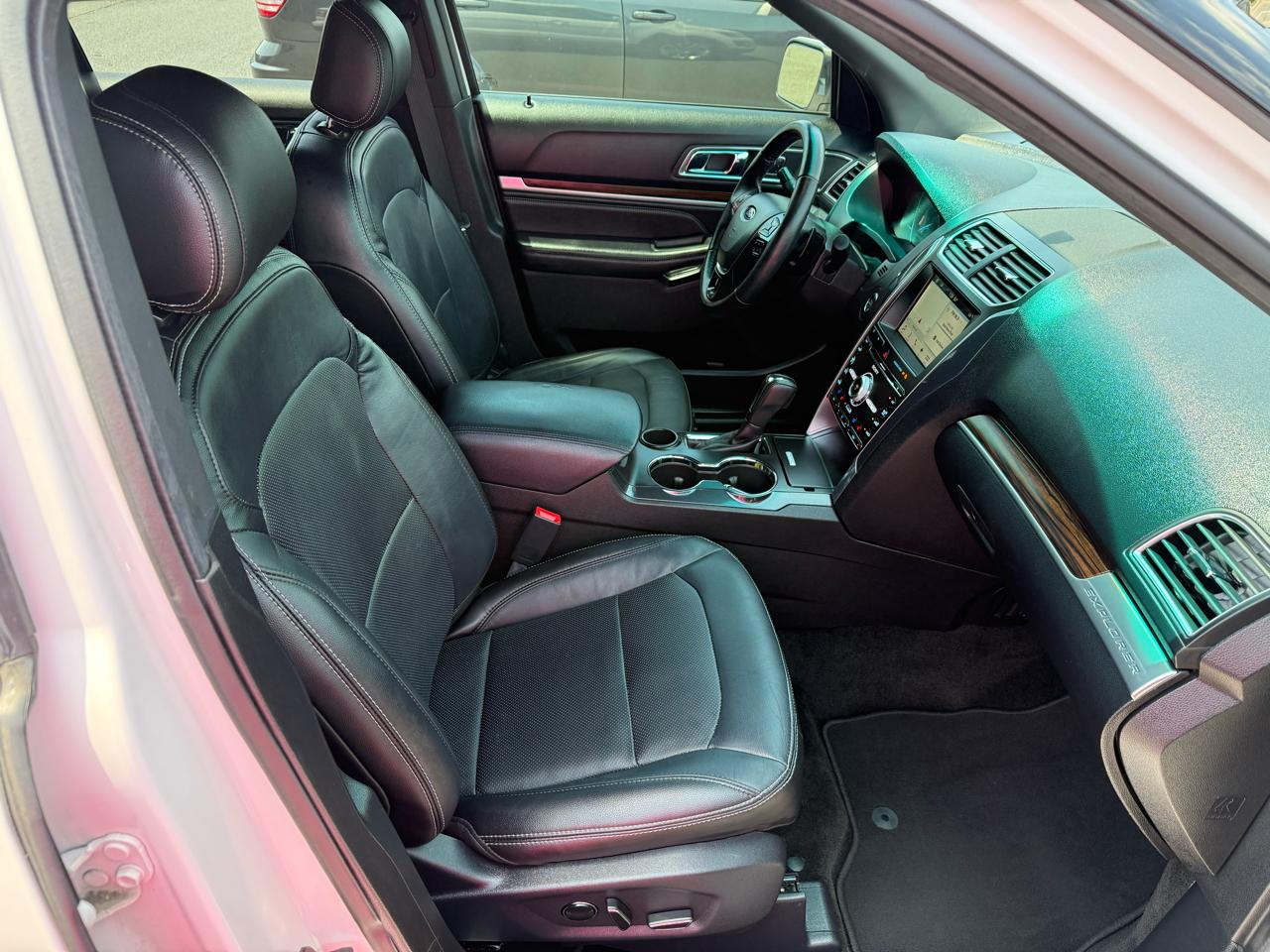 Ford Explorer Limited FWD 2017