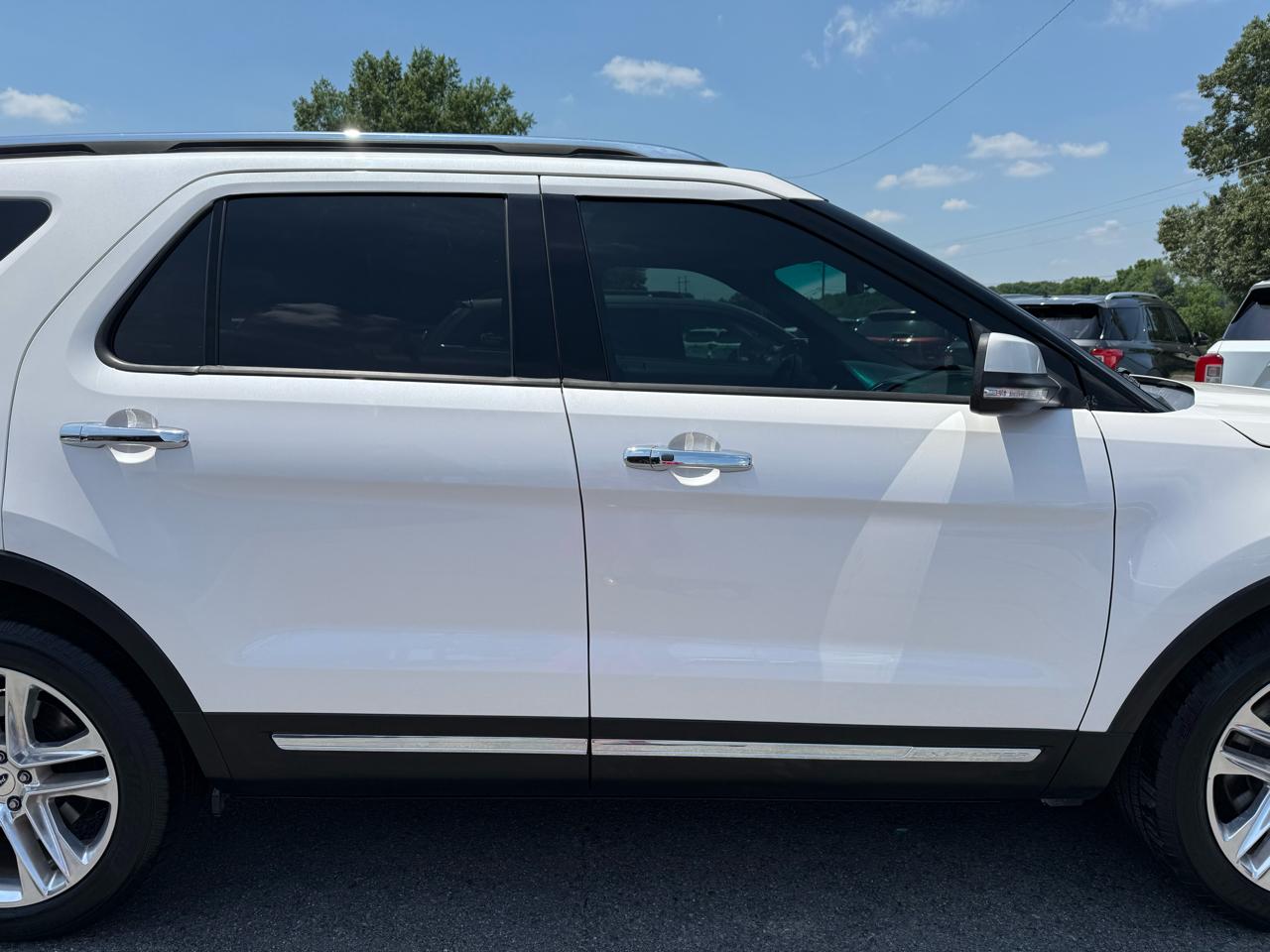 Ford Explorer Limited FWD 2017
