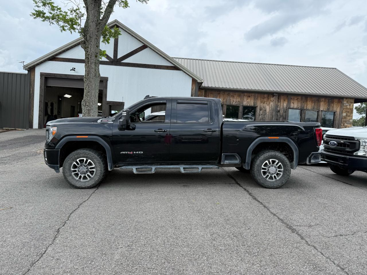 GMC Sierra 2500HD AT4 Crew Cab 4WD 2021