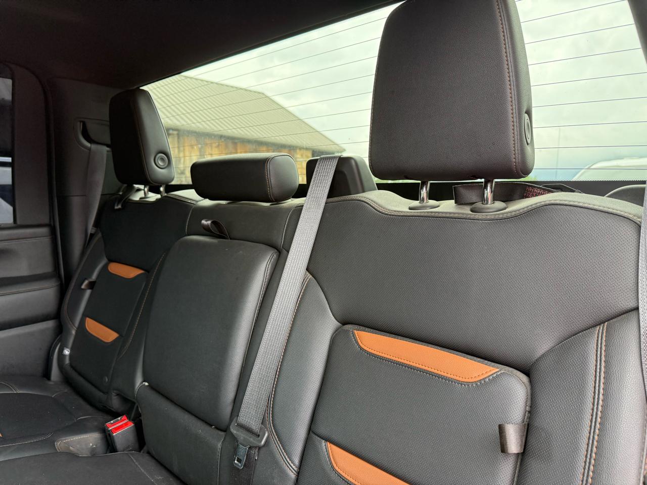 GMC Sierra 2500HD AT4 Crew Cab 4WD 2021