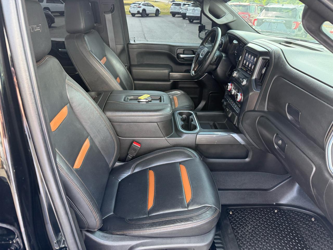 GMC Sierra 2500HD AT4 Crew Cab 4WD 2021