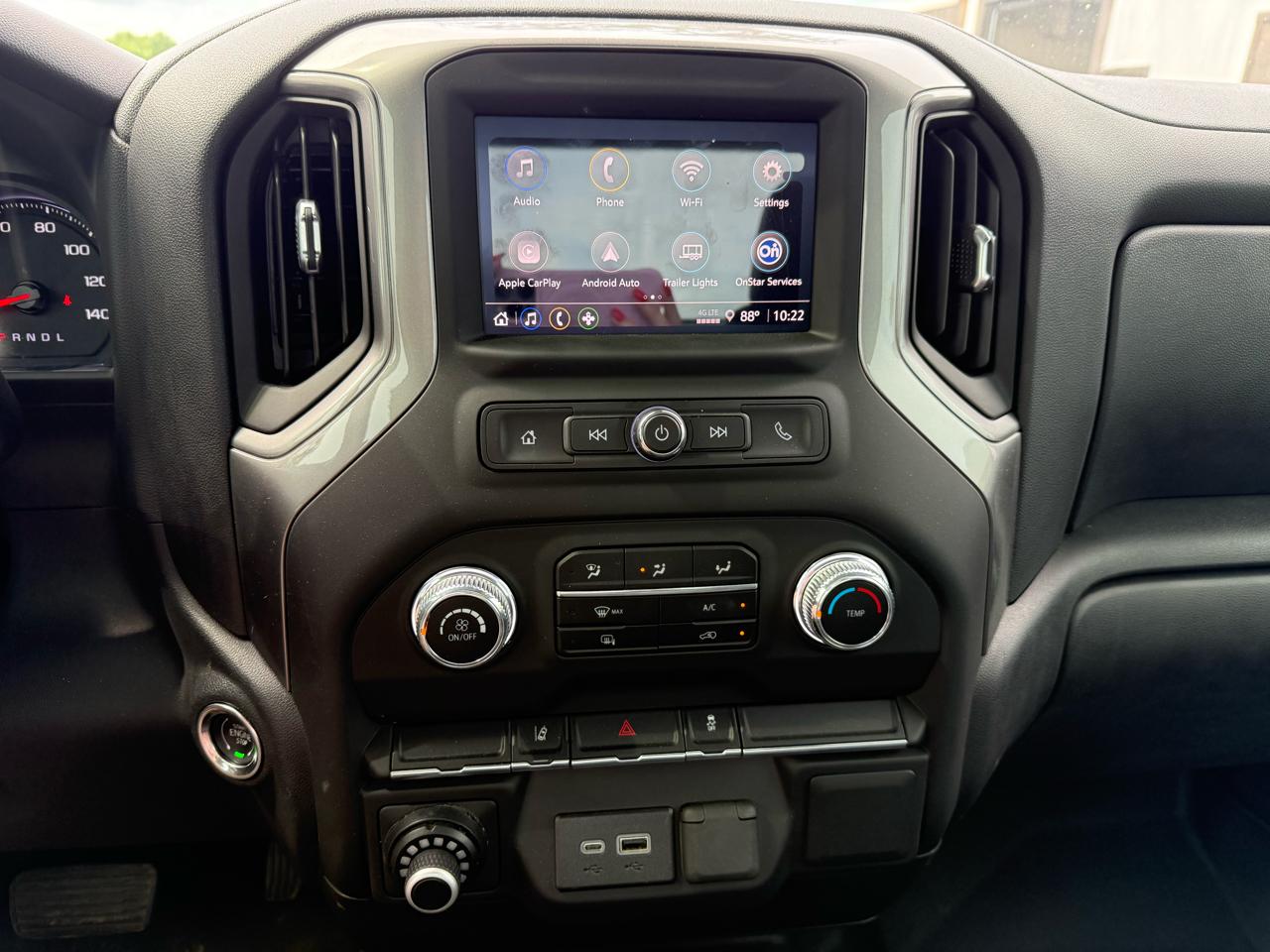 GMC Sierra 3500HD Pro Regular Cab 4WD 2024