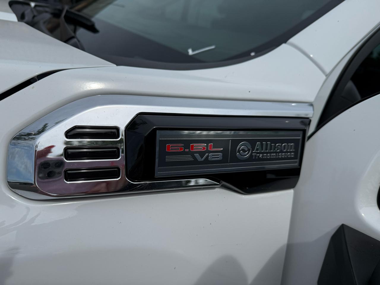GMC Sierra 3500HD Pro Regular Cab 4WD 2024