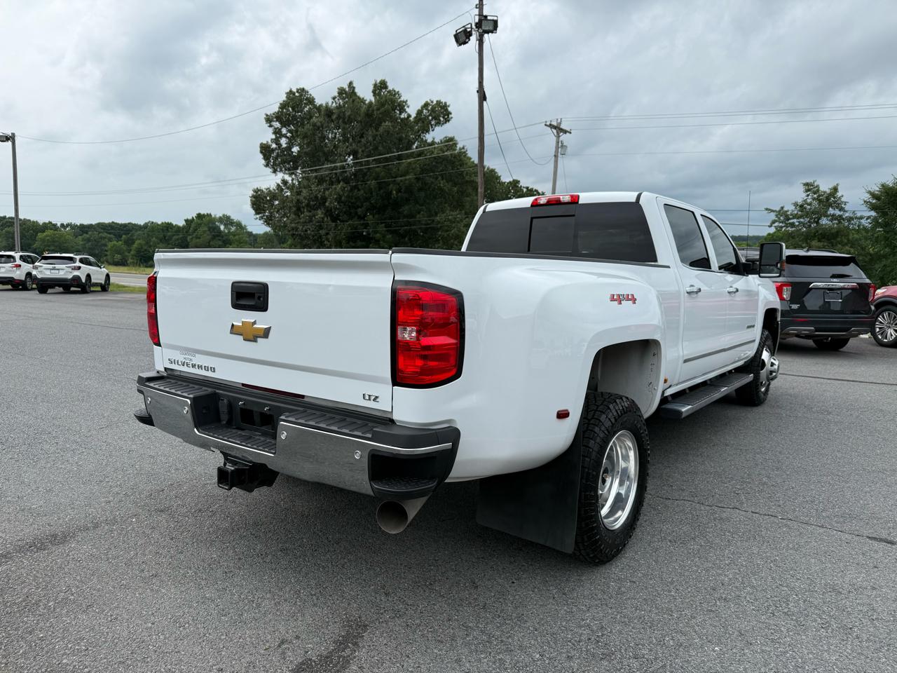 Chevrolet Silverado 3500HD LTZ Crew Cab 4WD 2019