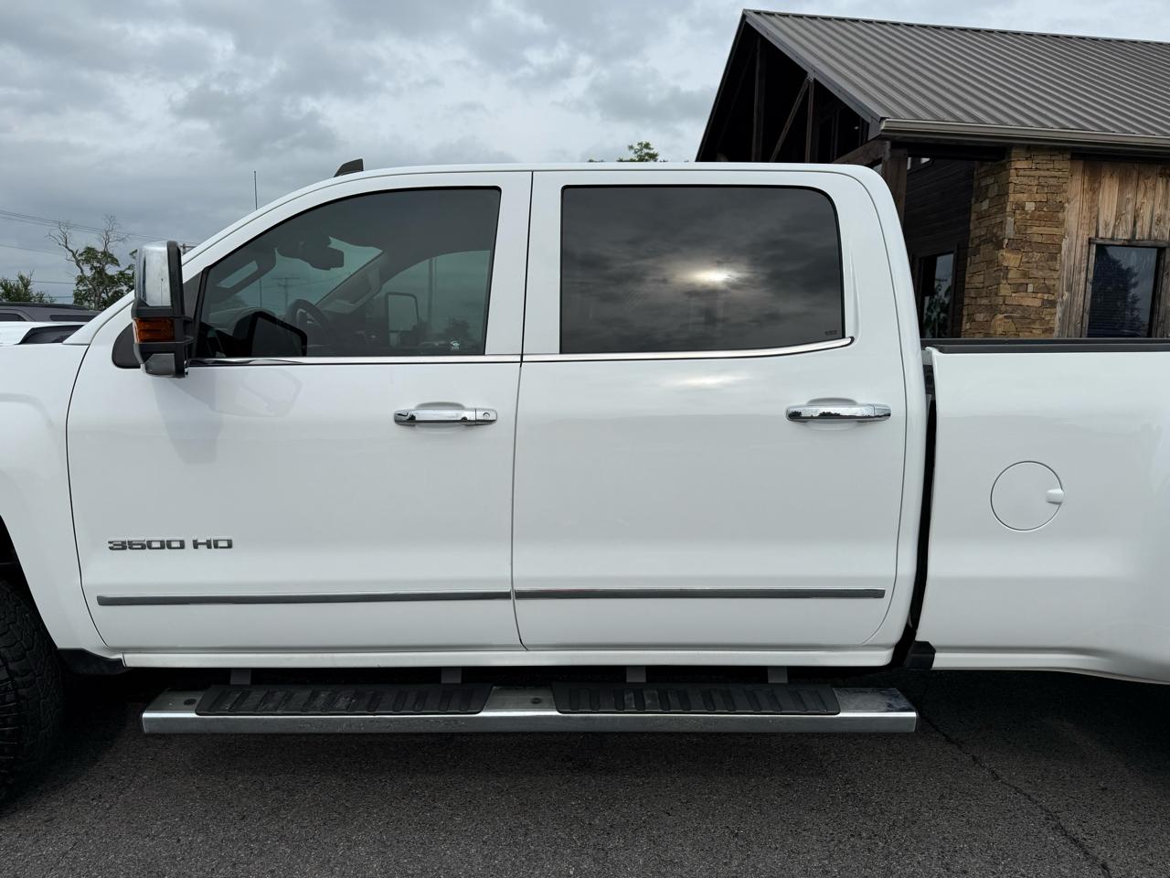 Chevrolet Silverado 3500HD LTZ Crew Cab 4WD 2019