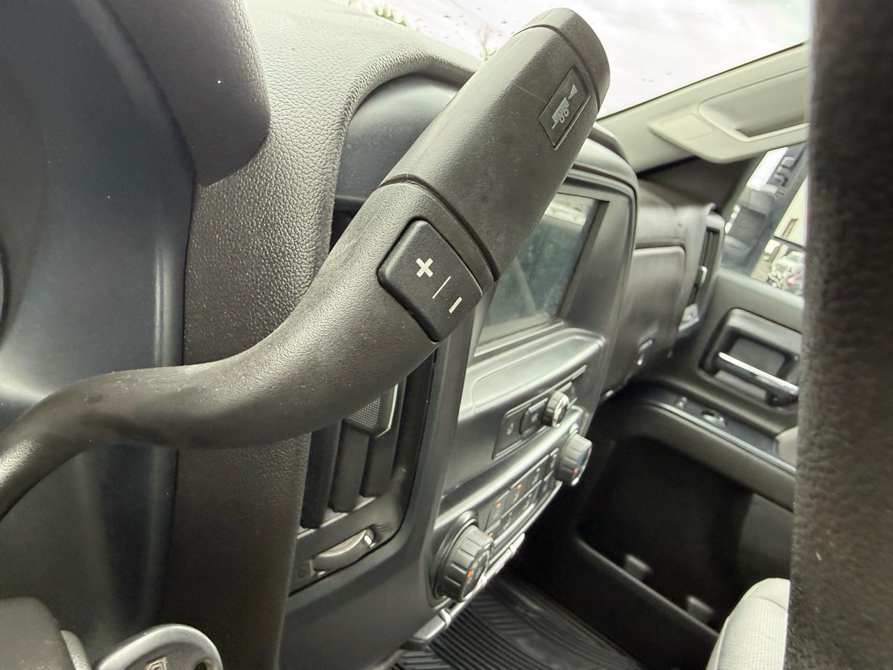 GMC Sierra 2500HD Work Truck Crew Cab Long Bed 4WD 2019