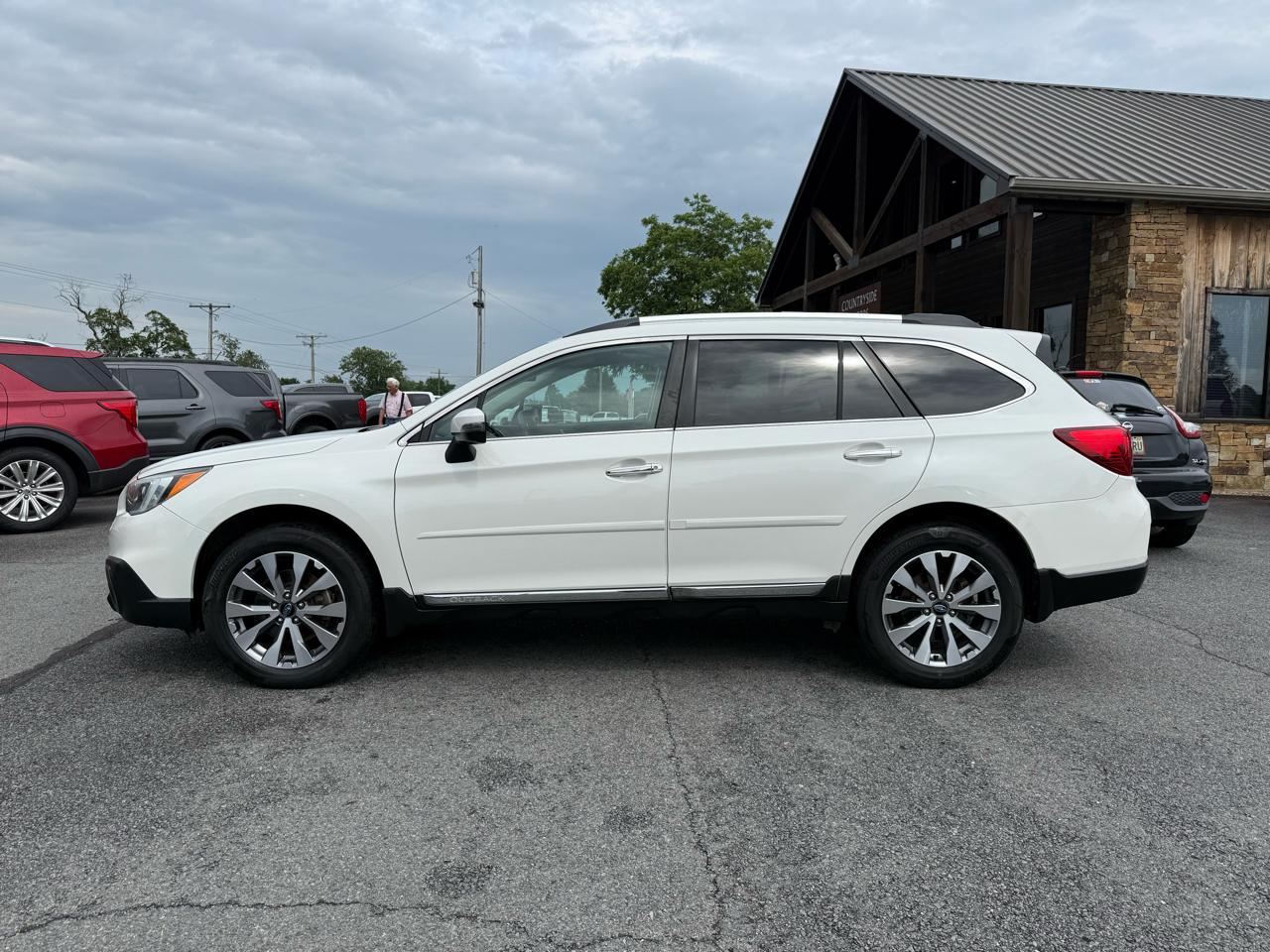 Subaru Outback 3.6R Touring 2017