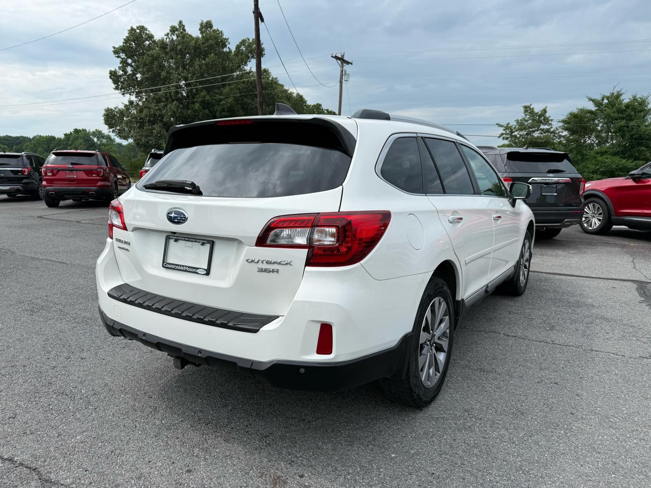 Subaru Outback 3.6R Touring 2017