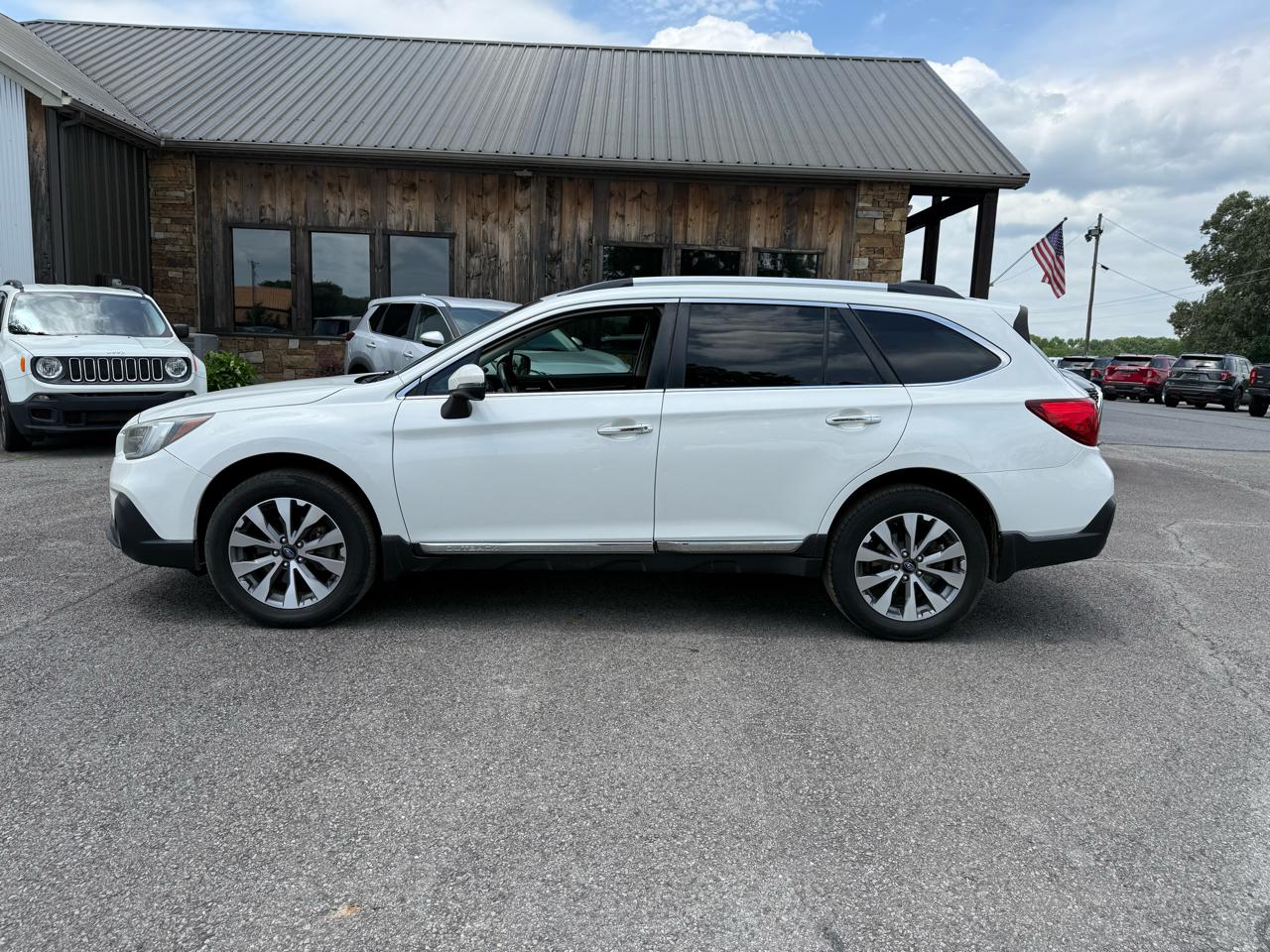 Subaru Outback 3.6R Touring 2019