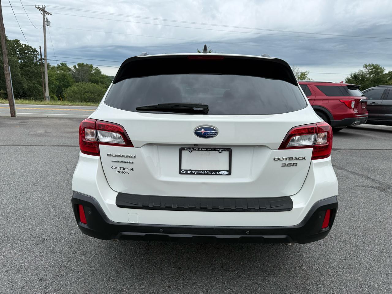 Subaru Outback 3.6R Touring 2019