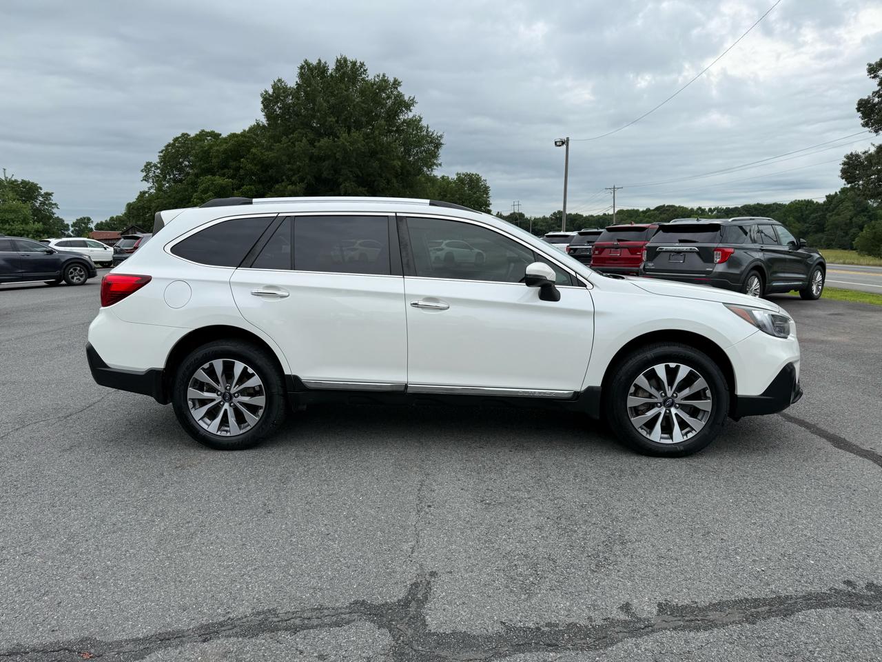 Subaru Outback 3.6R Touring 2019