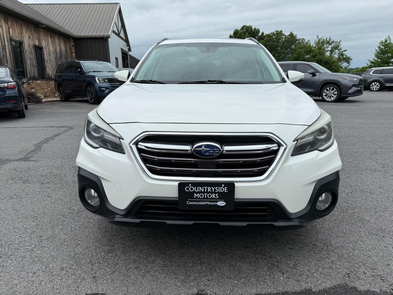 Subaru Outback 3.6R Touring 2019