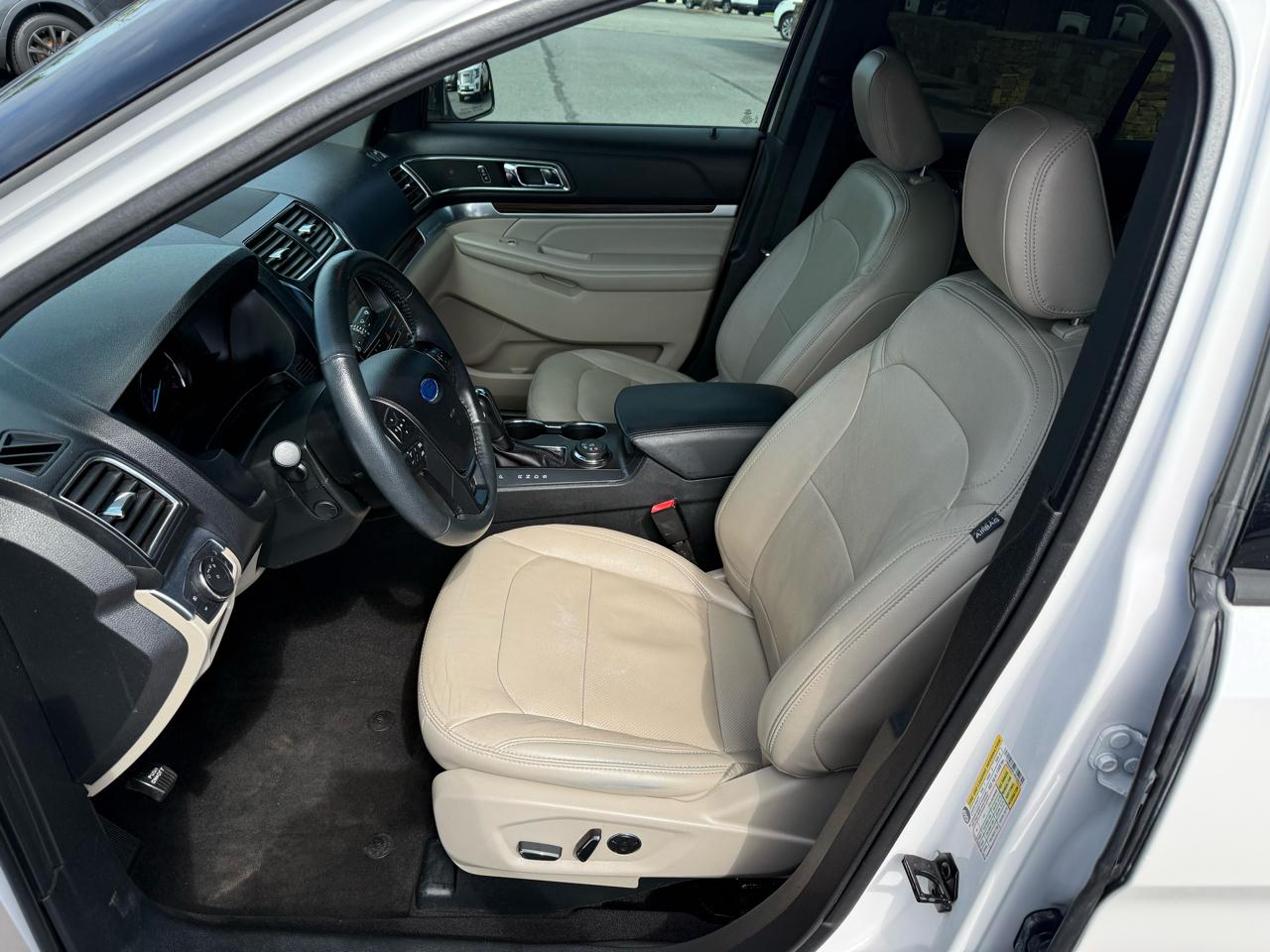 Ford Explorer Limited 4WD 2018