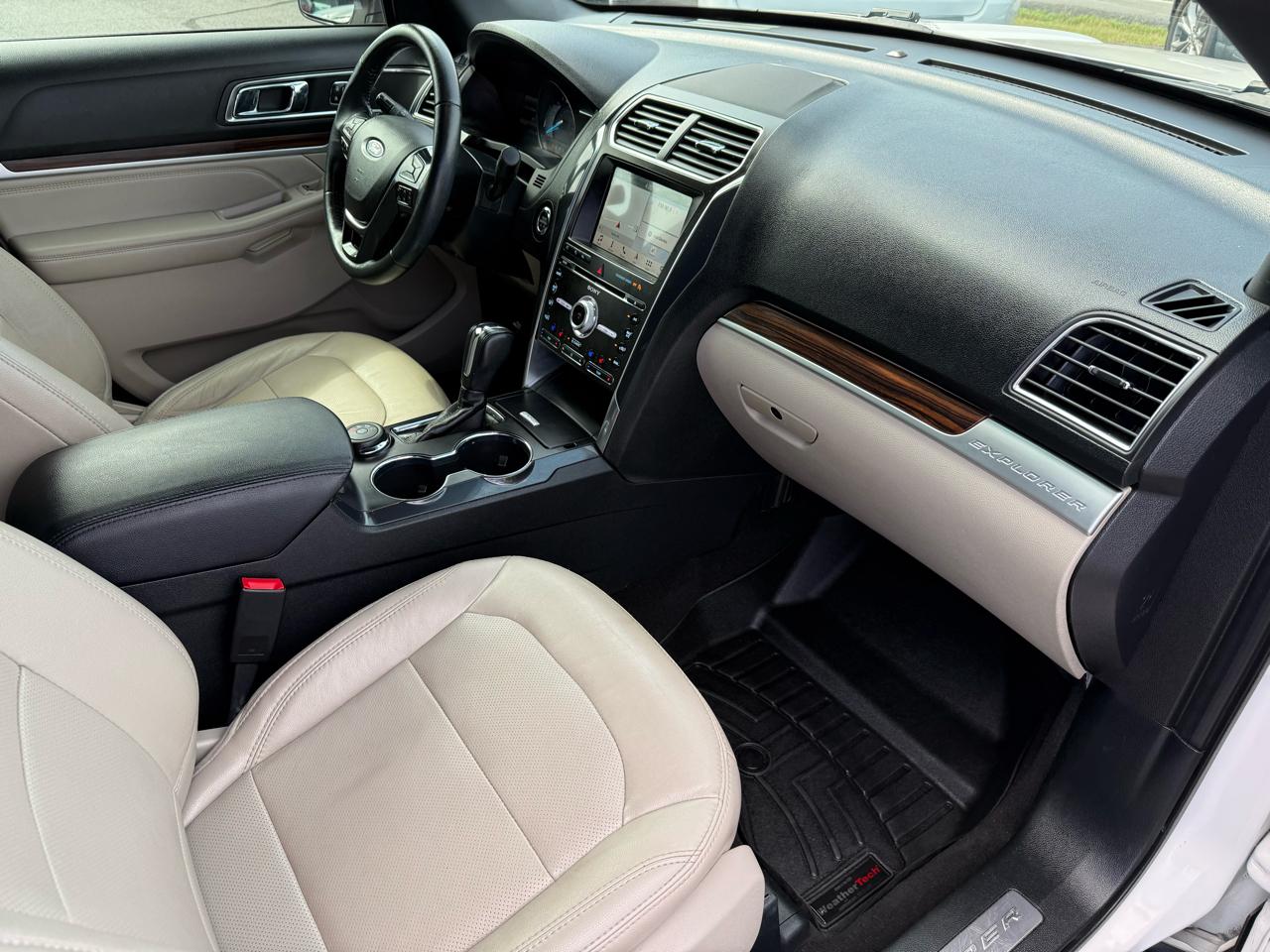 Ford Explorer Limited 4WD 2018