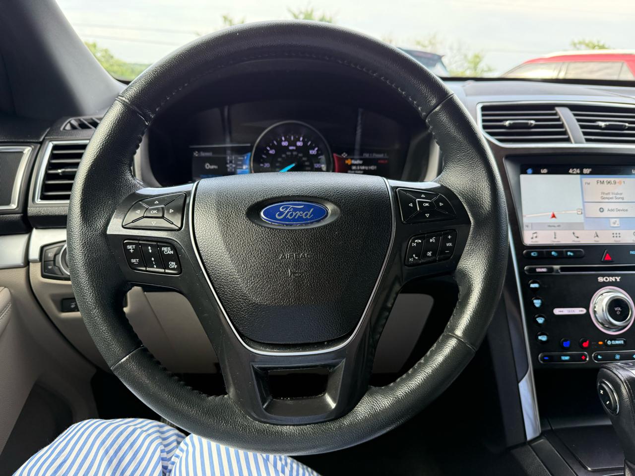 Ford Explorer Limited 4WD 2018