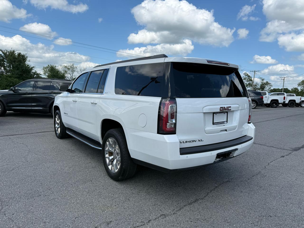 GMC Yukon XL SLT 4WD 2019