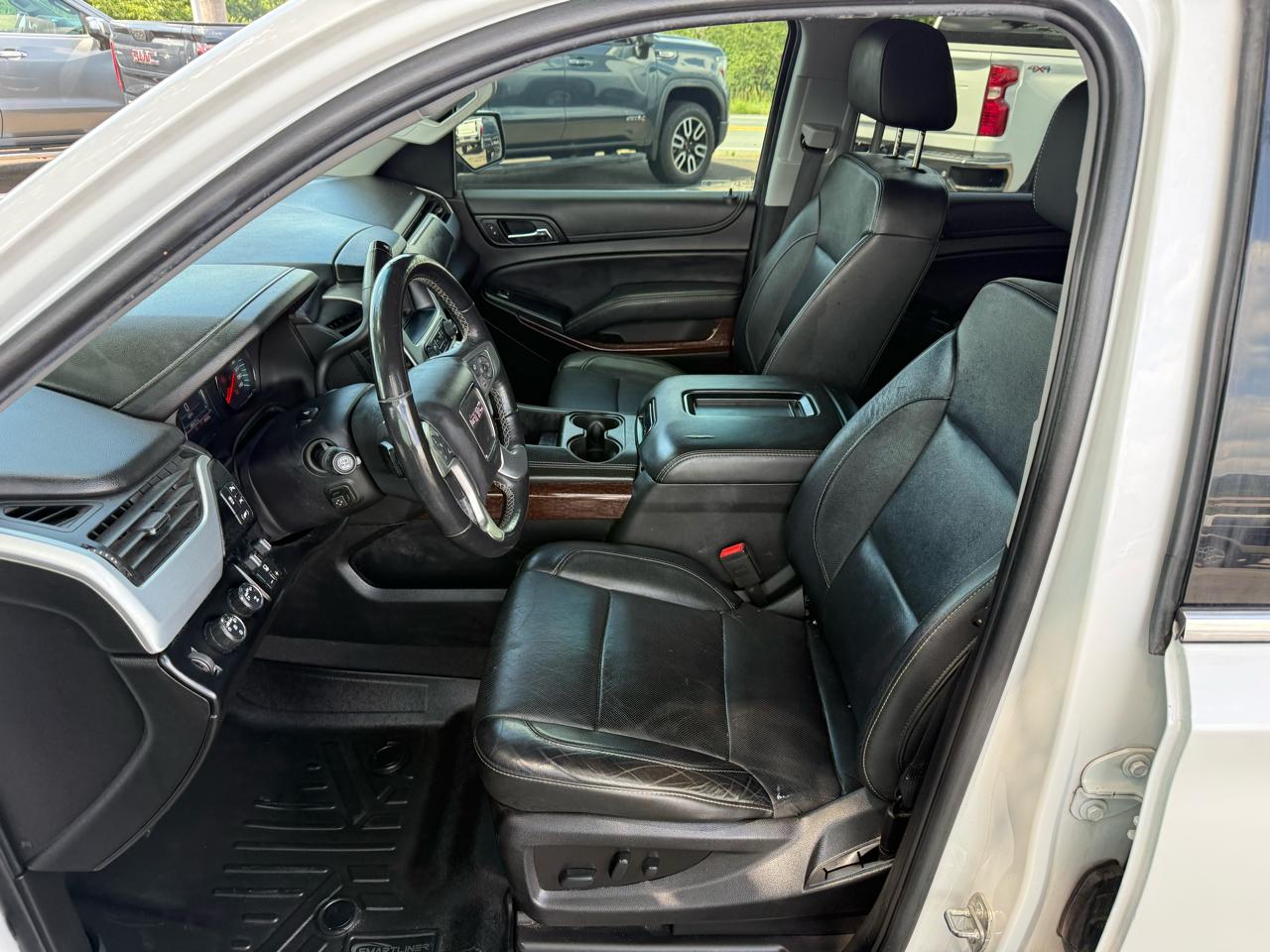 GMC Yukon XL SLT 4WD 2019