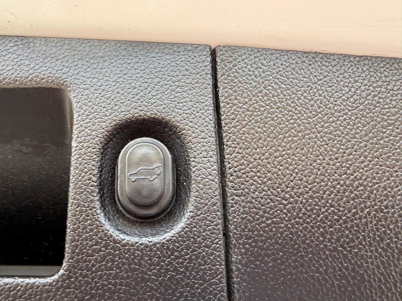 GMC Yukon XL SLT 4WD 2019