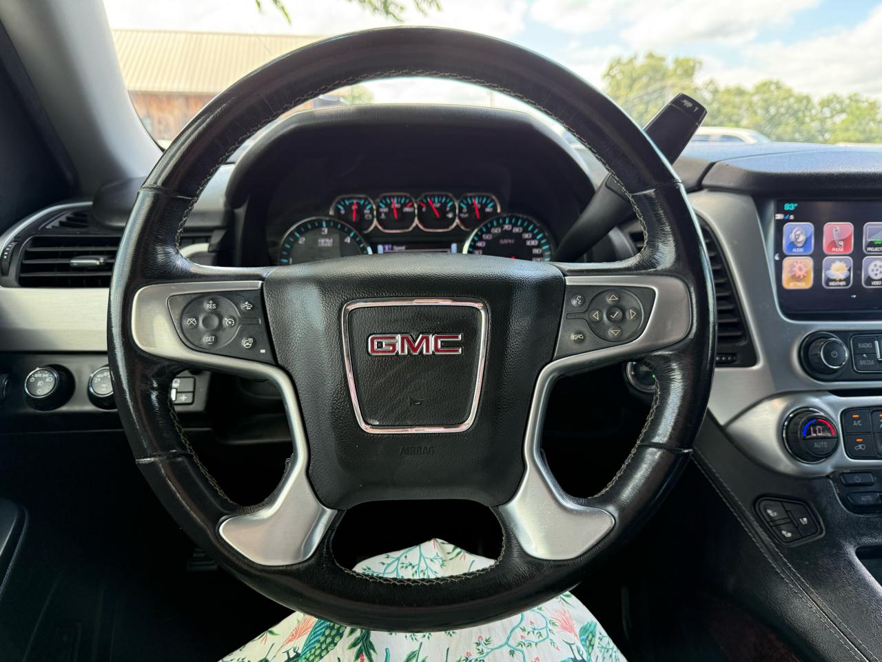 GMC Yukon XL SLT 4WD 2019