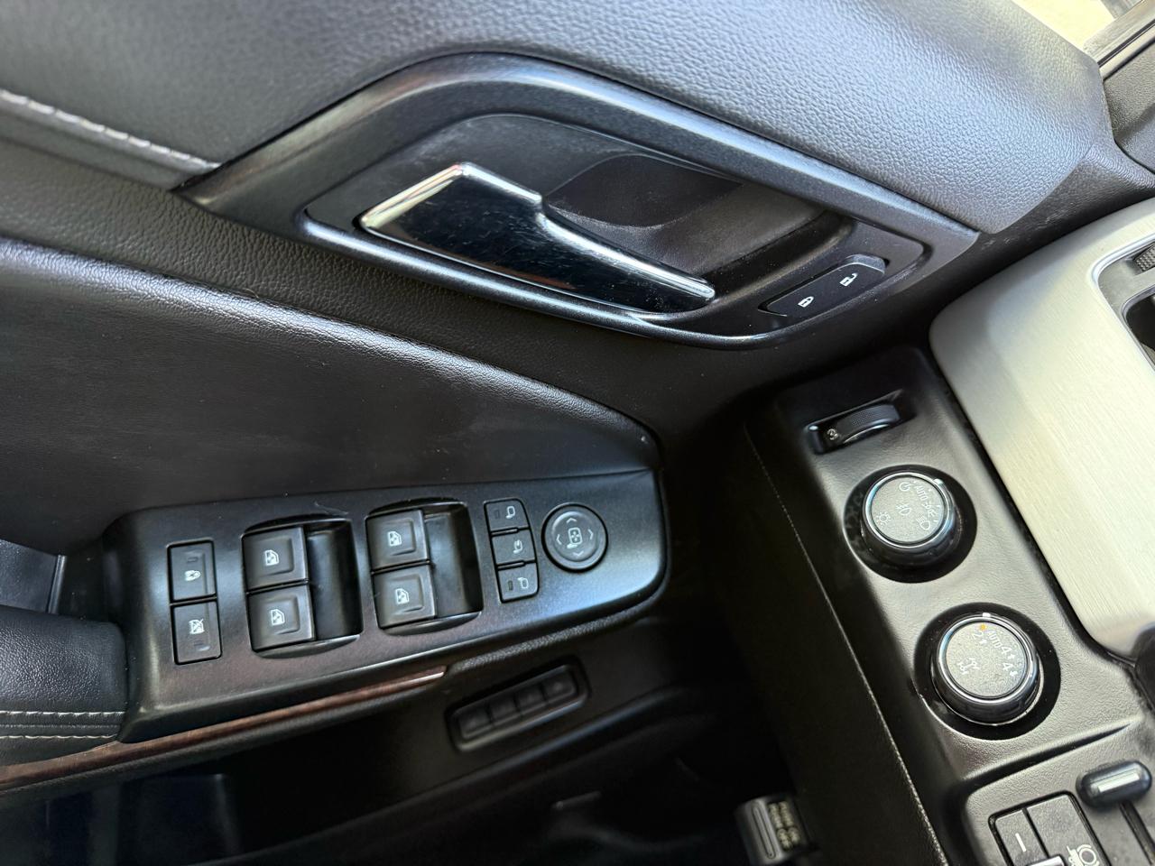 GMC Yukon XL SLT 4WD 2019