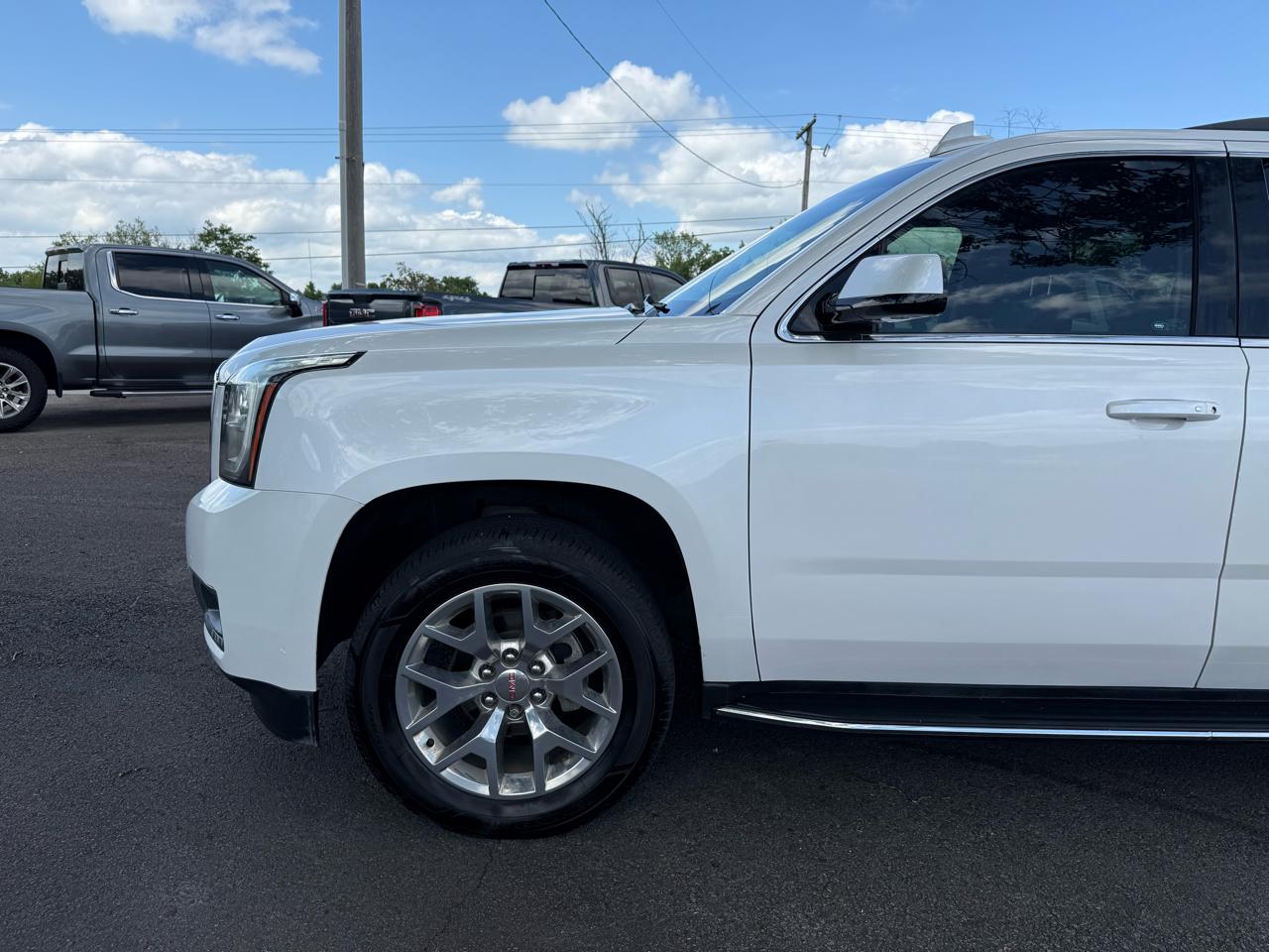 GMC Yukon XL SLT 4WD 2019
