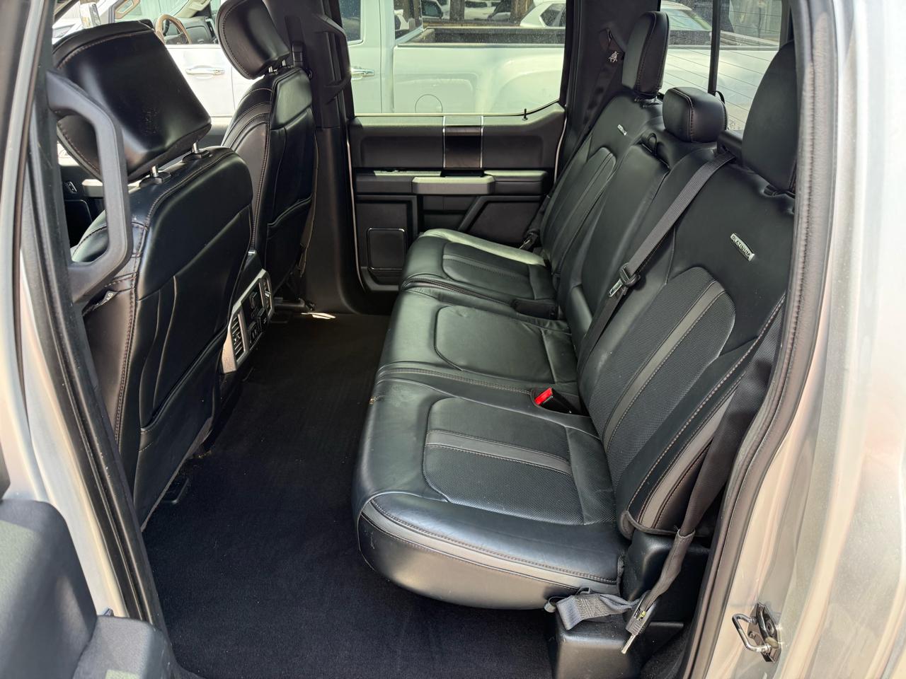Ford F-150 Platinum SuperCrew 4WD 2019