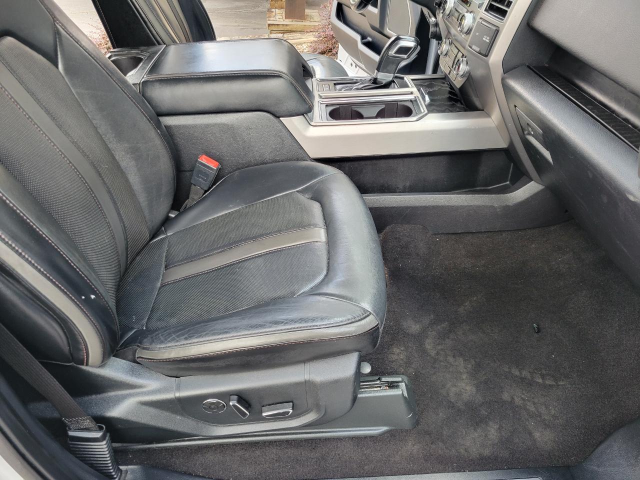 Ford F-150 Platinum SuperCrew 4WD 2019